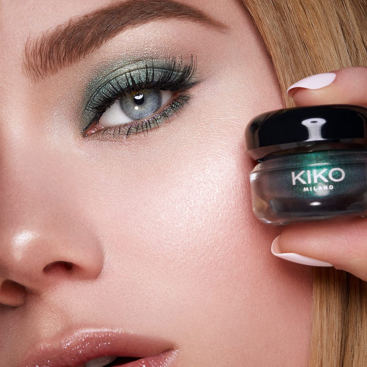 KIKO Milano Lasting Mousse Eyeshadow - Image 3